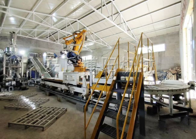 封塵劑全自動拆包機現(xiàn)場、安丘博陽拆垛拆包機廠家