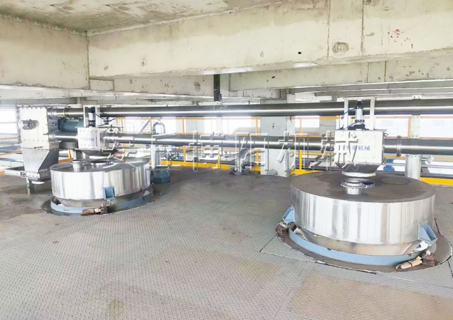 中間體管鏈輸送機(jī)生產(chǎn)廠家、東營管鏈?zhǔn)椒垠w輸送機(jī)實(shí)拍