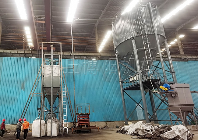 四川噸袋破袋機(jī)優(yōu)勢   炭黑噸包拆包機(jī)案例